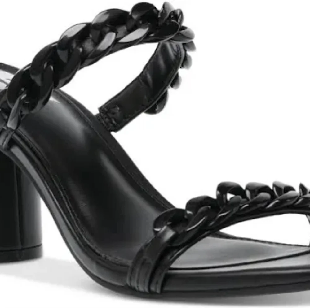 DV by Dolce Vita step out